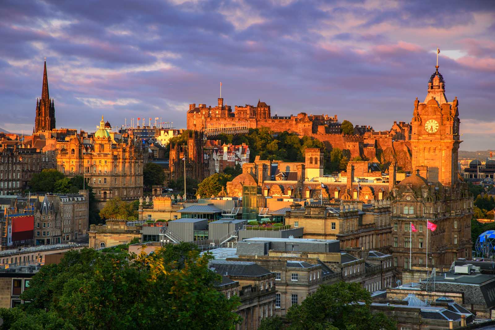 22 Best Things to do in Edinburgh Scotland
