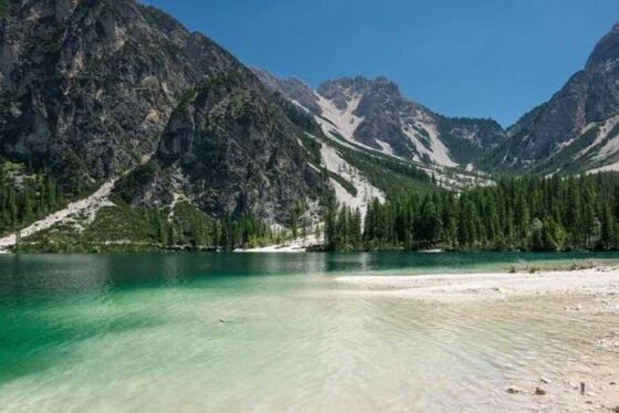 Get Inspired: 10 Breathtaking Places You Must Visit!